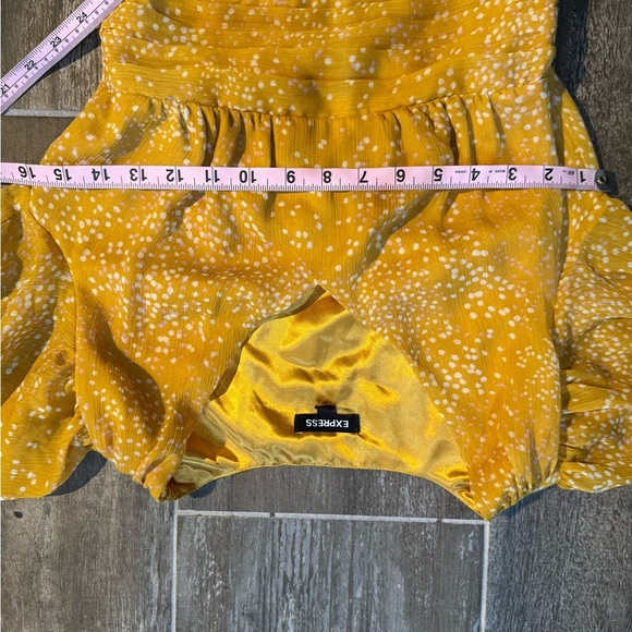 Express Gold Puff Sleeve chiffon Ruched Mini Dress - Picture 8 of 9